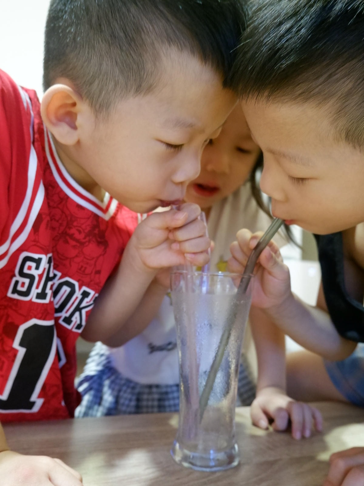 20250927-8u6ld 20250927-8u6ld