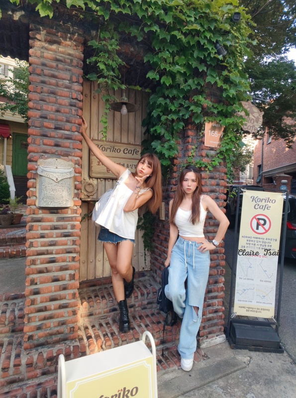 【韓國旅遊】Koriko Café 코리코 카페|把《魔女宅急便》搬進現實的首爾吉卜力官方咖啡廳🐈⬛☕️ - 第15張圖