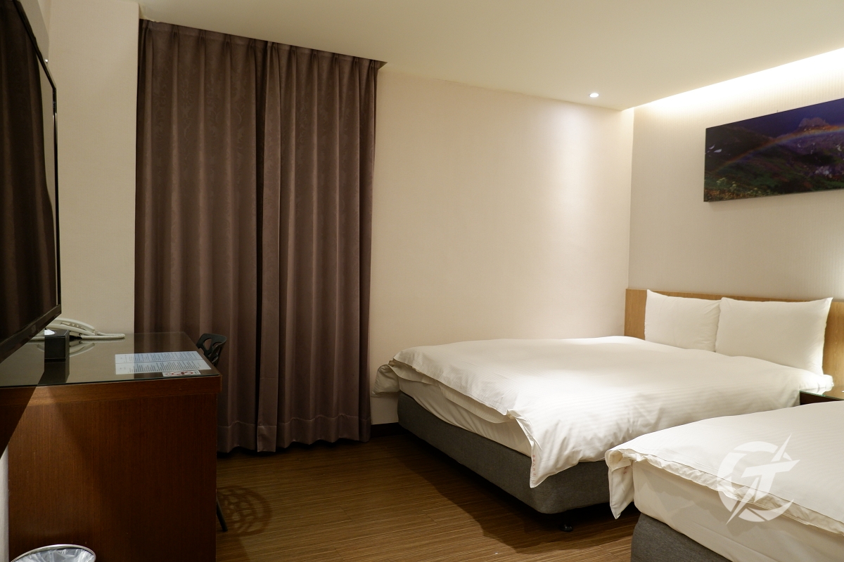 高雄佑煦行旅住宿評價|2023全新改裝,近駁二與鹽埕埔捷運站,高CP值早餐吃到飽 - 第18張圖