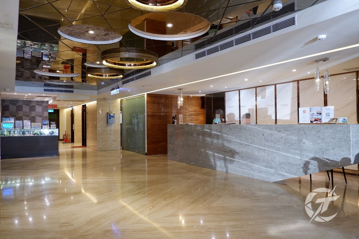 高雄佑煦行旅住宿評價|2023全新改裝,近駁二與鹽埕埔捷運站,高CP值早餐吃到飽 - 第8張圖