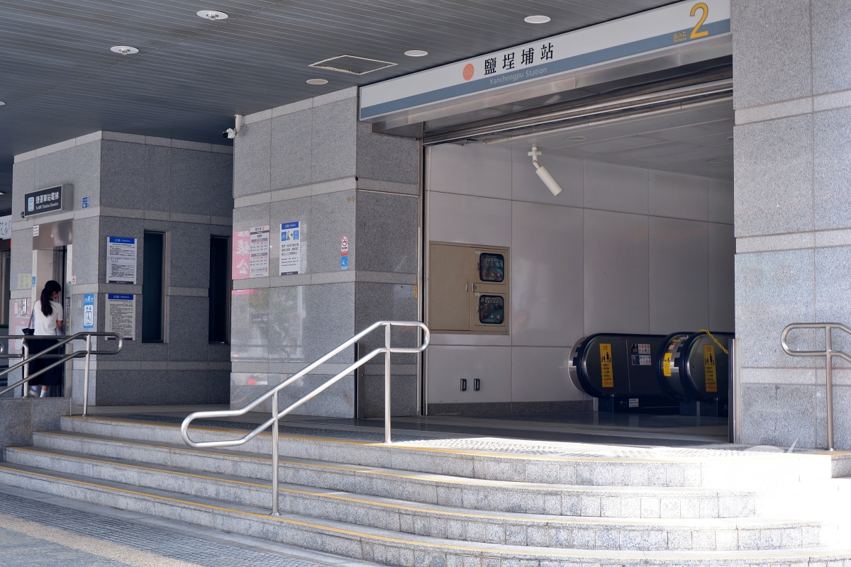 高雄佑煦行旅住宿評價|2023全新改裝,近駁二與鹽埕埔捷運站,高CP值早餐吃到飽 - 第4張圖