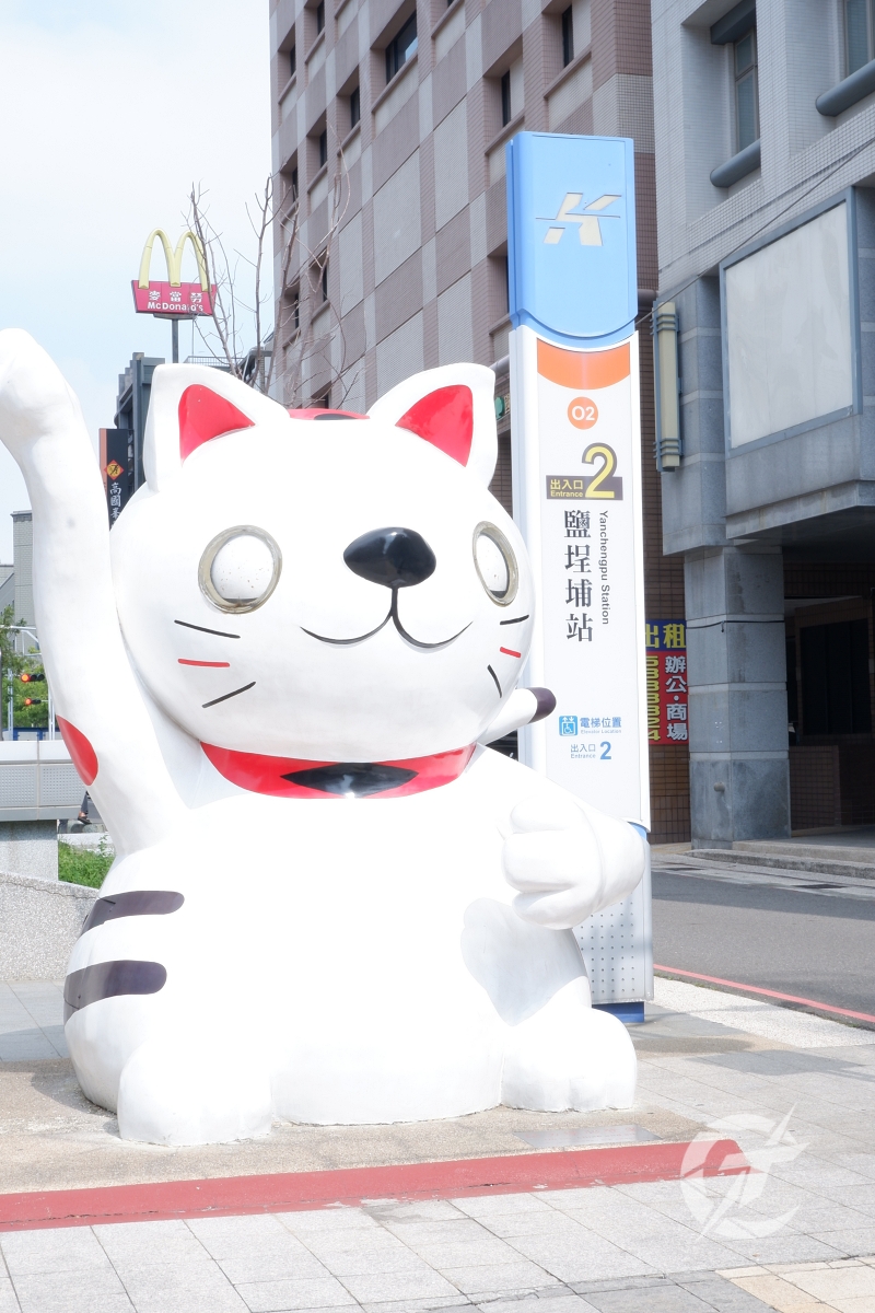 高雄佑煦行旅住宿評價|2023全新改裝,近駁二與鹽埕埔捷運站,高CP值早餐吃到飽 - 第6張圖