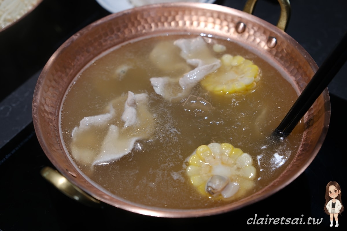 埔里美食推薦|渡之島日高鍋物:A5和牛與極鮮鱈場蟹饗宴,18度C旗下頂級日式火鍋與專屬酒櫃空間 - 第10張圖 埔里美食推薦|渡之島日高鍋物:A5和牛與極鮮鱈場蟹饗宴,18度C旗下頂級日式火鍋與專屬酒櫃空間