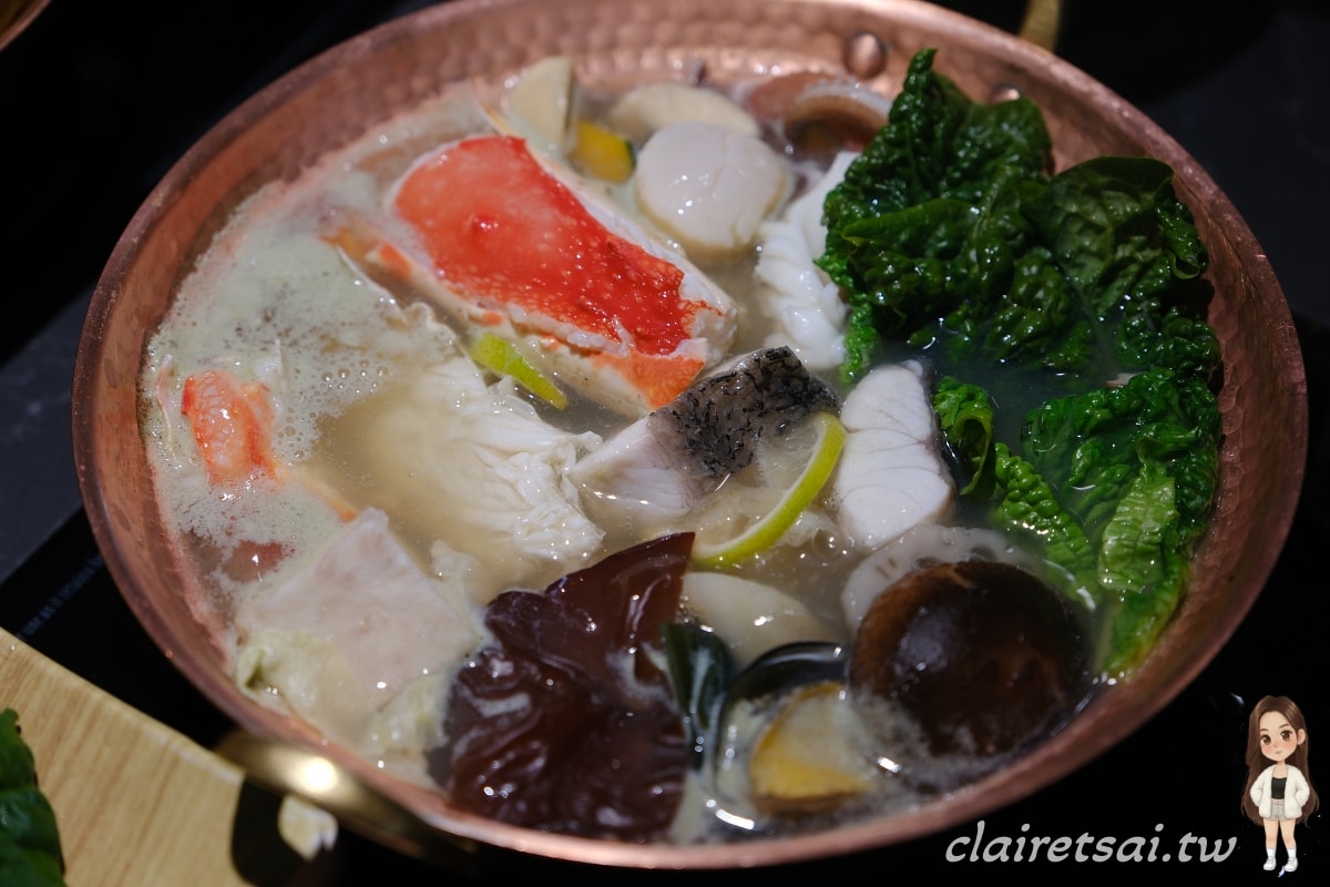 埔里美食推薦|渡之島日高鍋物:A5和牛與極鮮鱈場蟹饗宴,18度C旗下頂級日式火鍋與專屬酒櫃空間 - 第15張圖 埔里美食推薦|渡之島日高鍋物:A5和牛與極鮮鱈場蟹饗宴,18度C旗下頂級日式火鍋與專屬酒櫃空間