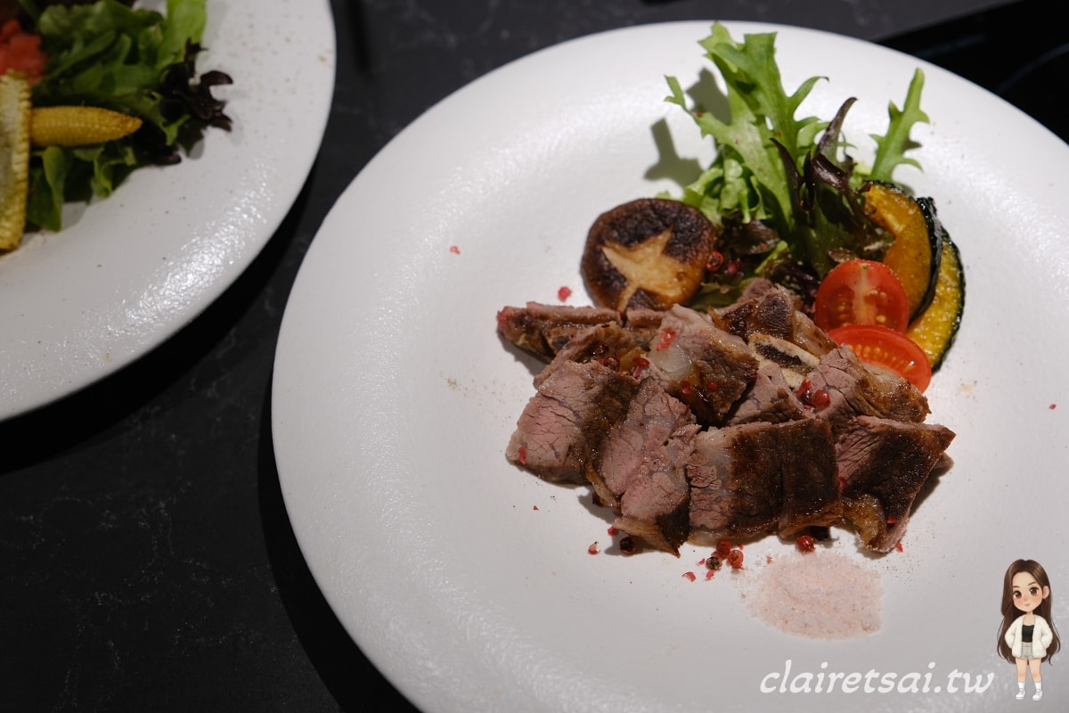 埔里美食推薦|渡之島日高鍋物:A5和牛與極鮮鱈場蟹饗宴,18度C旗下頂級日式火鍋與專屬酒櫃空間 - 第22張圖 埔里美食推薦|渡之島日高鍋物:A5和牛與極鮮鱈場蟹饗宴,18度C旗下頂級日式火鍋與專屬酒櫃空間