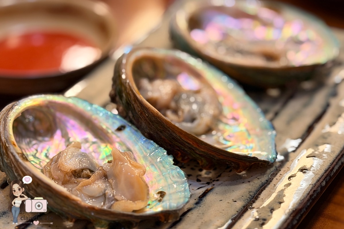 釜山必吃美食：元祖鮑魚粥，海雲台早午餐的首選，濃郁鮑魚內臟精華的溫暖滋味